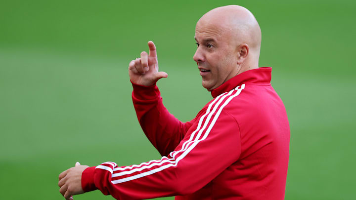 Arne Slot pourrait disposer d'un effectif XXL cette année. Arne Slot pourrait disposer d'un effectif XXL cette année.