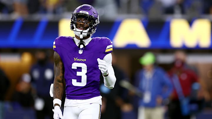 Minnesota Vikings v Los Angeles Rams