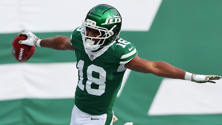 NFL: NOV 09 Browns at Jets NFL: NOV 09 Browns at Jets