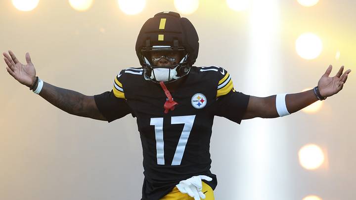 Aug 21, 2026; Pittsburgh, Pennsylvania, USA; Pittsburgh Steelers wide receiver Germie Bernard (17) takes the field to play the New York Jets at Acrisure Stadium. Mandatory Credit: Charles LeClaire-Imagn Images Aug 21, 2026; Pittsburgh, Pennsylvania, USA; Pittsburgh Steelers wide receiver Germie Bernard (17) takes the field to play the New York Jets at Acrisure Stadium. Mandatory Credit: Charles LeClaire-Imagn Images