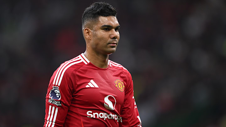 Reserva no último jogo, Casemiro deve começar jogando