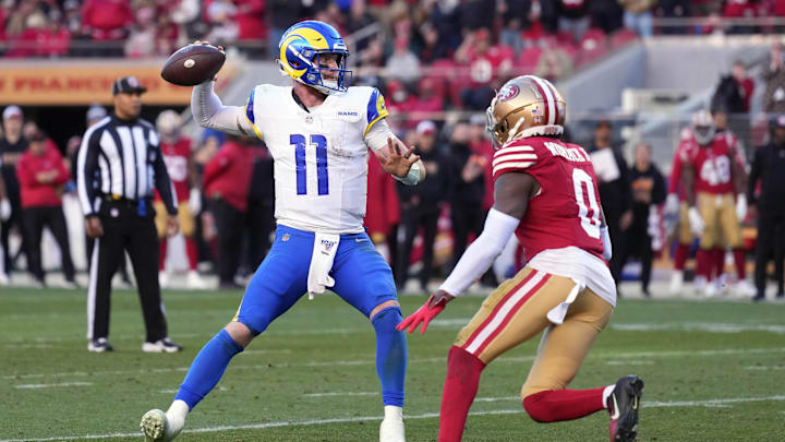 The Chiefs signed QB Carson Wentz to a one-year deal on Monday night