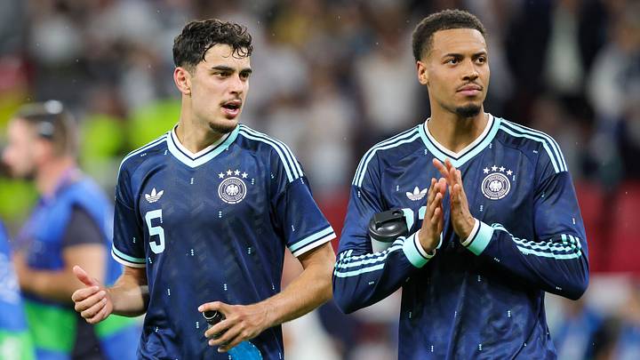 Aleksandar Pavlovic und Felix Nmecha haben sich noch nicht optimal eingespielt Aleksandar Pavlovic und Felix Nmecha haben sich noch nicht optimal eingespielt