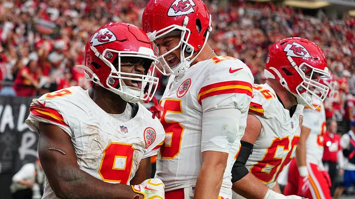 Kansas City Chiefs v Las Vegas Raiders