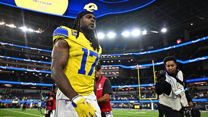Sep 21, 2026; Inglewood, California, USA; Los Angeles Rams wide receiver Davante Adams (17) celebrates after defeating the New York Giants at SoFi Stadium. Mandatory Credit: William Liang-Imagn Images Sep 21, 2026; Inglewood, California, USA; Los Angeles Rams wide receiver Davante Adams (17) celebrates after defeating the New York Giants at SoFi Stadium. Mandatory Credit: William Liang-Imagn Images