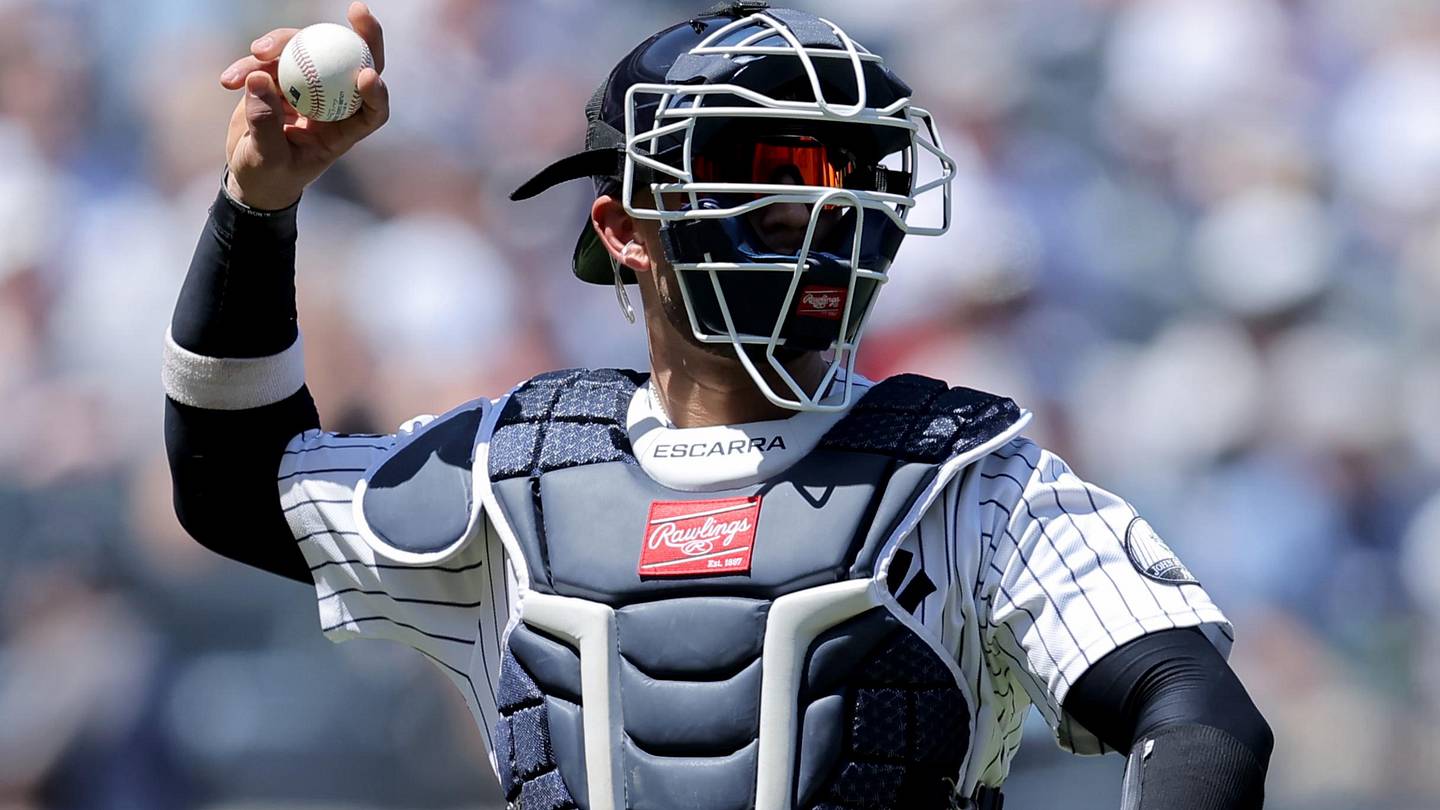 It's Time for Yankees to Pull the Plug on J.C. Escarra Experiment