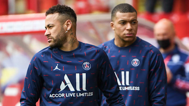 Division entre Sud-américains et Français au PSG