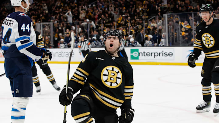 Winnipeg Jets v Boston Bruins