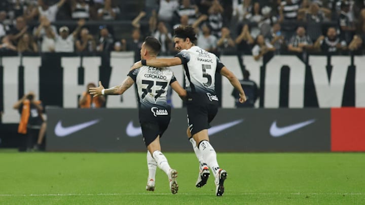 Coronado foi o grande maestro do time na Neo Química Arena