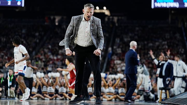 Alabama head coach Nate Oats reacts to a play during the Final Four semifinal game against