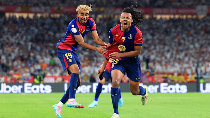 Jules Kounde verlängert beim FC Barcelona Jules Kounde verlängert beim FC Barcelona