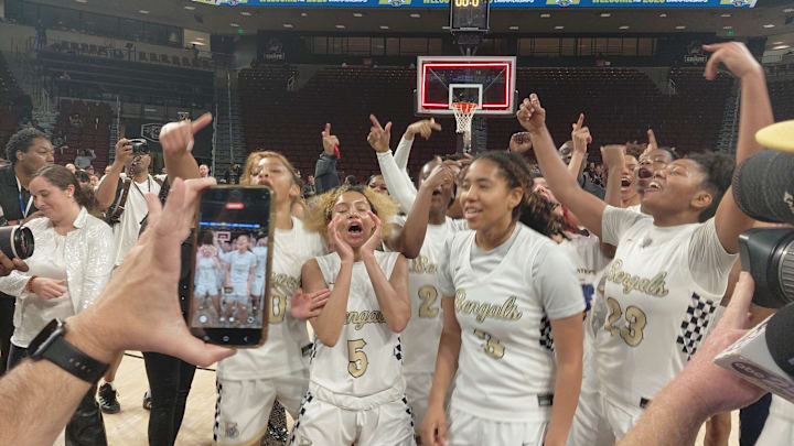 Blythewood celebrates repeating as Class 5A Division I champion