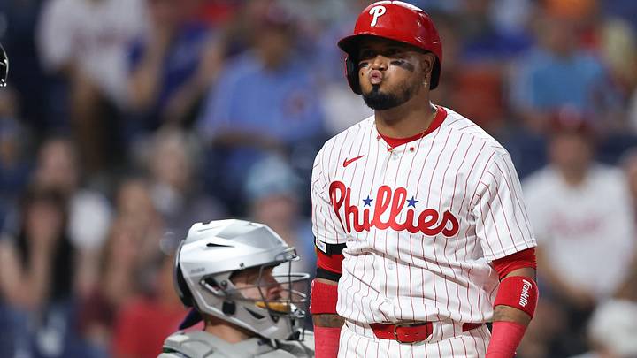 Aug 7, 2026; Philadelphia, Pennsylvania, USA; Philadelphia Phillies second baseman Luis Arraez (4) reacts after a called strike during the sixth inning against the Toronto Blue Jays at Citizens Bank Park. Mandatory Credit: Bill Streicher-Imagn Images Aug 7, 2026; Philadelphia, Pennsylvania, USA; Philadelphia Phillies second baseman Luis Arraez (4) reacts after a called strike during the sixth inning against the Toronto Blue Jays at Citizens Bank Park. Mandatory Credit: Bill Streicher-Imagn Images