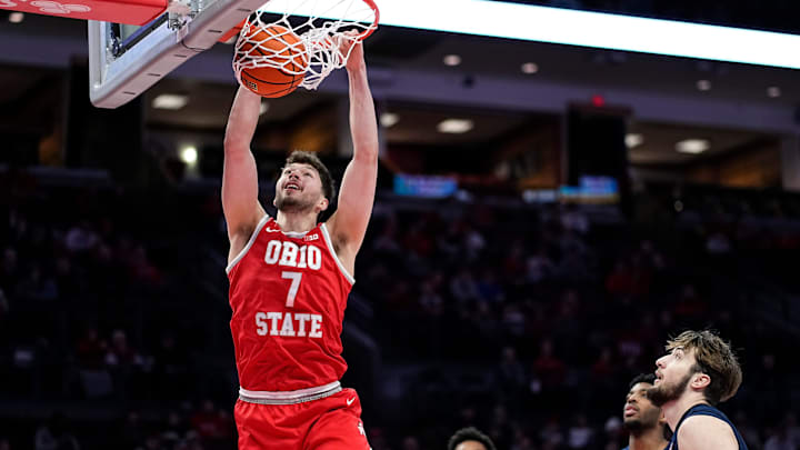 Bet on Ohio State to win and cover against Maryland on Thursday night.