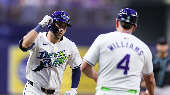 Aug 16, 2024; St. Petersburg, Florida, USA; Tampa Bay Rays outfielder Dylan Carlson (10) rounds the bases after hitting a home run against the Arizona Diamondbacks in the fifth inning at Tropicana Field. Aug 16, 2024; St. Petersburg, Florida, USA; Tampa Bay Rays outfielder Dylan Carlson (10) rounds the bases after hitting a home run against the Arizona Diamondbacks in the fifth inning at Tropicana Field.