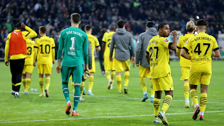 Der BVB verlor in Gladbach mit 2:4 Der BVB verlor in Gladbach mit 2:4