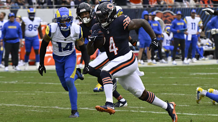 D'Andre Swift is off to the races after a big block by Cole Kmet on a 36-yard touchdown run in Sunday's Bears win. D'Andre Swift is off to the races after a big block by Cole Kmet on a 36-yard touchdown run in Sunday's Bears win.