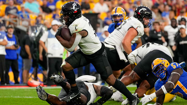 Pittsburgh Panthers host the Cincinnati Bearcats at Acrisure Stadium in 2023
