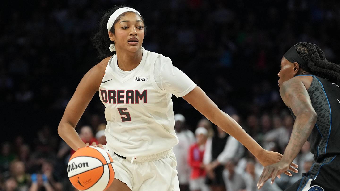 WNBA games today: Fire have a chance to prove they're real contenders against Dream
