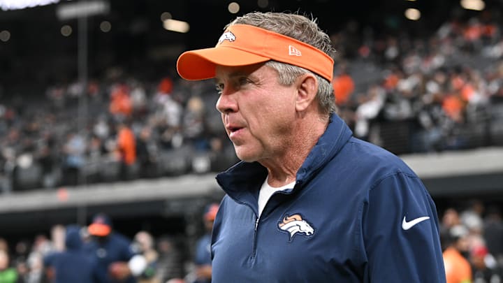 Denver Broncos v Las Vegas Raiders