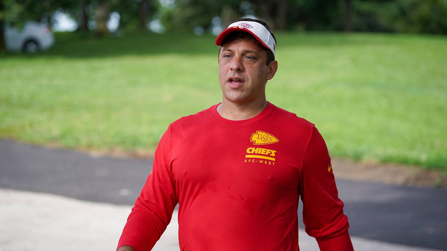 Projecting the Chiefs' Depth Chart and 53-Man Roster After the Draft