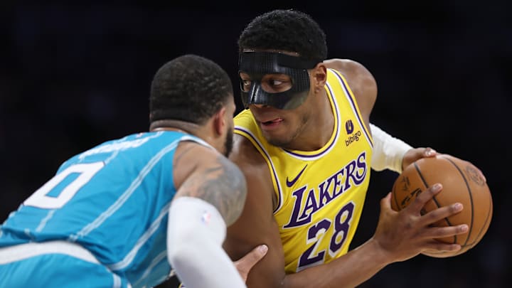 Charlotte Hornets v Los Angeles Lakers