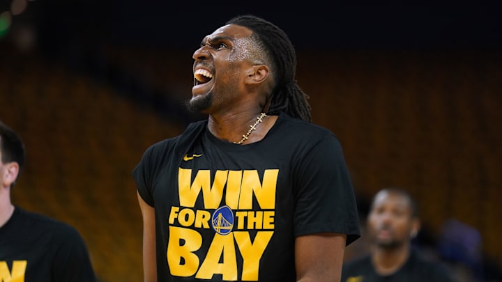 May 12, 2025; San Francisco, California, USA; Golden State Warriors forward Kevon Looney (5) stands on the court during warmups against the Minnesota Timberwolves during game four of the second round for the 2025 NBA Playoffs at Chase Center. Mandatory Credit: Cary Edmondson-Imagn Images May 12, 2025; San Francisco, California, USA; Golden State Warriors forward Kevon Looney (5) stands on the court during warmups against the Minnesota Timberwolves during game four of the second round for the 2025 NBA Playoffs at Chase Center. Mandatory Credit: Cary Edmondson-Imagn Images