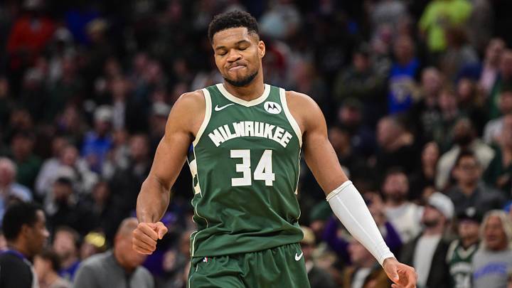 Nov 1, 2025; Milwaukee, Wisconsin, USA; Milwaukee Bucks forward Giannis Antetokounmpo (34) reacts after missing a shot late in the fourth quarter against the Sacramento Kings at Fiserv Forum. Mandatory Credit: Benny Sieu-Imagn Images Nov 1, 2025; Milwaukee, Wisconsin, USA; Milwaukee Bucks forward Giannis Antetokounmpo (34) reacts after missing a shot late in the fourth quarter against the Sacramento Kings at Fiserv Forum. Mandatory Credit: Benny Sieu-Imagn Images
