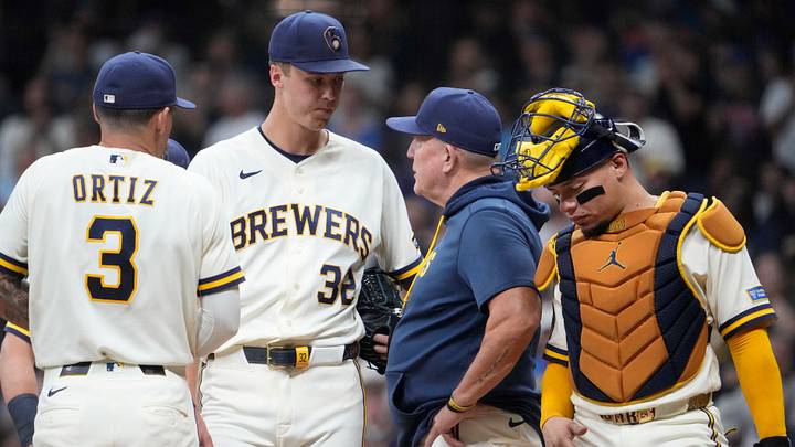 Sep 8, 2026; Milwaukee, Wisconsin, USA;  Milwaukee Brewers pitcher Jacob Misiorowski (32) talks with manager Pat Murphy (49) before coming out of the game abasing the Chicago Cubs in the sixth inning at American Family Field.  Mandatory Credit: Michael McLoone-Imagn Images
