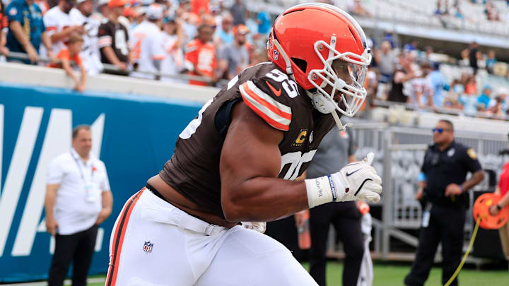 Cleveland Browns defensive end Myles Garrett (95) runs before an NFL football matchup Sunday, Sept. 15, 2024 at EverBank Stadium in Jacksonville, Fla. Cleveland Browns defensive end Myles Garrett (95) runs before an NFL football matchup Sunday, Sept. 15, 2024 at EverBank Stadium in Jacksonville, Fla.