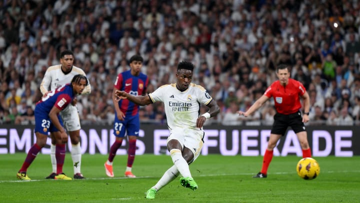 Barcelona e Real Madrid voltam a se enfrentar neste final de semana Barcelona e Real Madrid voltam a se enfrentar neste final de semana