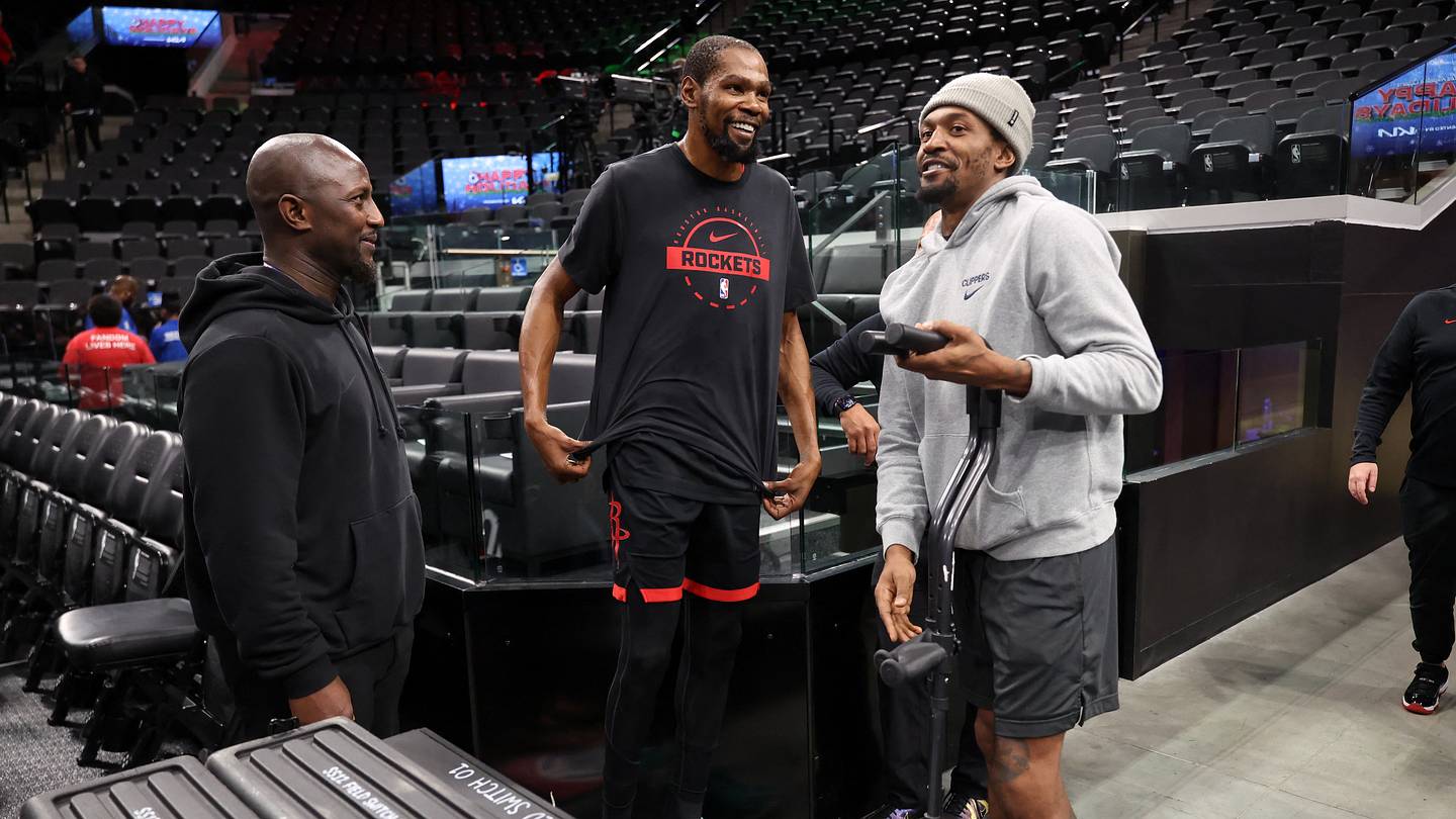 Kevin Durant Takes Aim at Former Teammate as Suns Twitter Feud Continues?