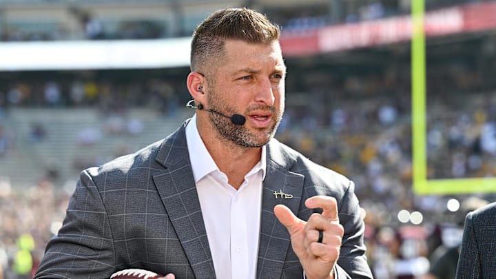 Oct 5, 2024; College Station, Texas, USA; SEC Nation analyst Tim Tebow speaks prior to the game between the Texas A&M Aggies and the Missouri Tigers at Kyle Field. Mandatory Credit: Maria Lysaker-Imagn Images. Oct 5, 2024; College Station, Texas, USA; SEC Nation analyst Tim Tebow speaks prior to the game between the Texas A&M Aggies and the Missouri Tigers at Kyle Field. Mandatory Credit: Maria Lysaker-Imagn Images.