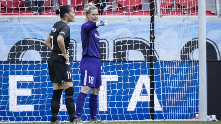 Ashlyn Harris and Ali Krieger reflect on the 2022 NWSL season. 