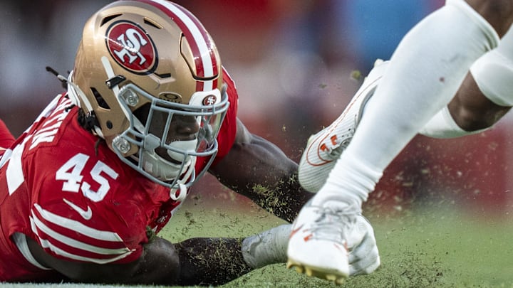 August 9, 2025; Santa Clara, California, USA; San Francisco 49ers linebacker Nick Martin (45) misses the tackle on Denver Broncos running back Blake Watson (25) during the third quarter at Levi's Stadium. Mandatory Credit: Kyle Terada-Imagn Images