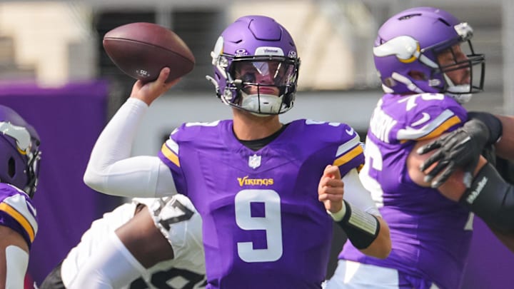 Aug 10, 2024; Minneapolis, Minnesota, USA; Minnesota Vikings quarterback J.J. McCarthy (9) passes against the Las Vegas Raiders in the second quarter at U.S. Bank Stadium. Aug 10, 2024; Minneapolis, Minnesota, USA; Minnesota Vikings quarterback J.J. McCarthy (9) passes against the Las Vegas Raiders in the second quarter at U.S. Bank Stadium.