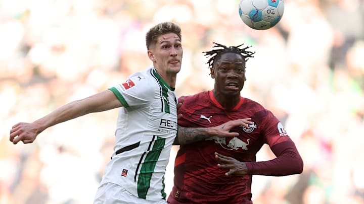 Tomas Cvancara im Zweikampf