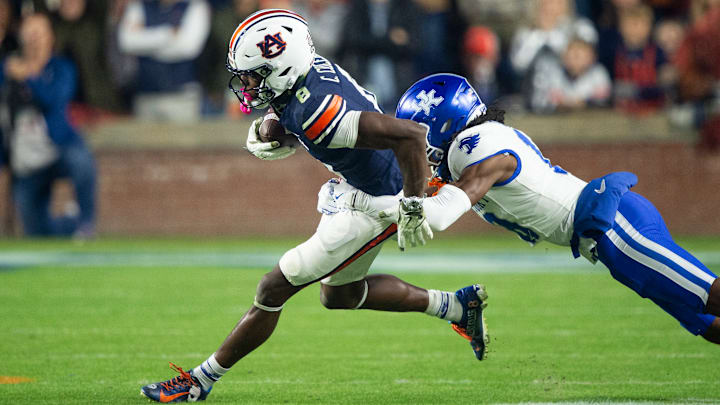 Kentucky v Auburn Kentucky v Auburn