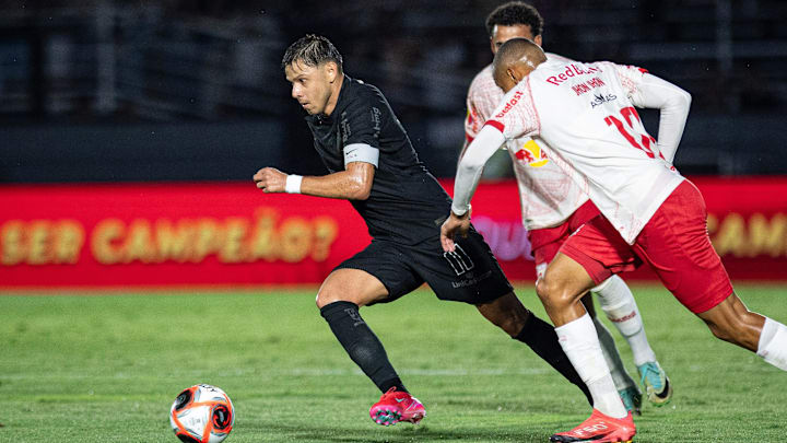 Corinthians e Bragantino se enfrentam pela rodada 13 do Brasileirão