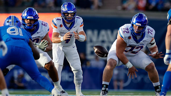 Boise State Broncos quarterback Maddux Madsen. Boise State Broncos quarterback Maddux Madsen.