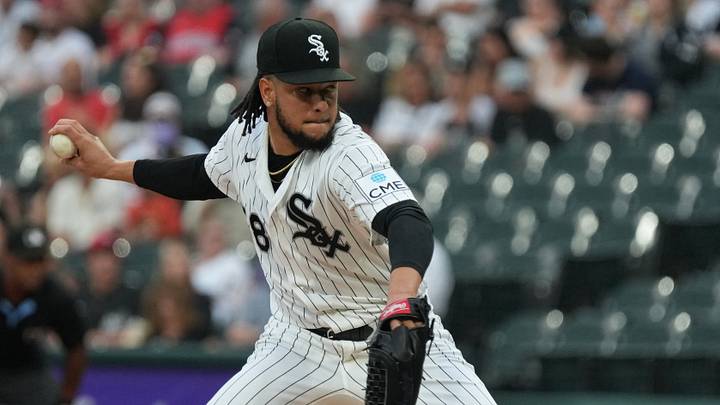 Aug 12, 2026; Chicago, Illinois, USA; Chicago White Sox pitcher Luis Castillo (58) throws the ball against the Cincinnati Reds during the first inning at Rate Field. Mandatory Credit: David Banks-Imagn Images Aug 12, 2026; Chicago, Illinois, USA; Chicago White Sox pitcher Luis Castillo (58) throws the ball against the Cincinnati Reds during the first inning at Rate Field. Mandatory Credit: David Banks-Imagn Images