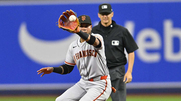 May 2, 2026; St. Petersburg, Florida, USA; San Francisco Giants second baseman Willy Adames (2) catches a hit in second base during the first inning against Tampa Bay Rays at Tropicana Field. Mandatory Credit: Pablo Robles-Imagn Images