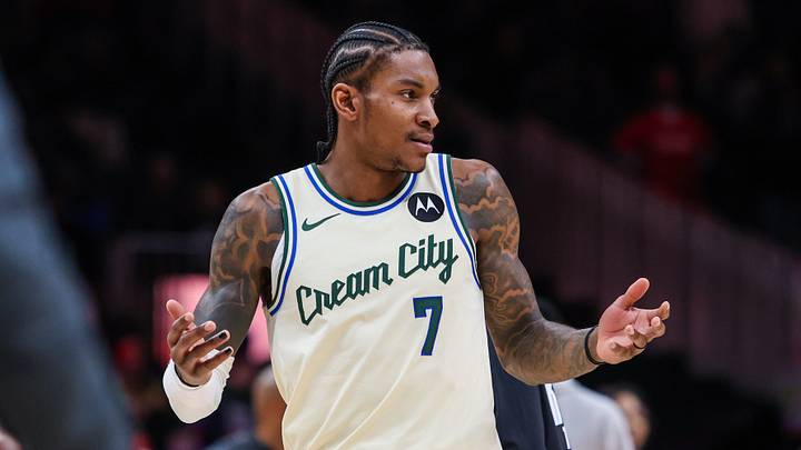 Jan 19, 2026; Atlanta, Georgia, USA; Milwaukee Bucks guard Kevin Porter Jr. (7) reacts to a call against the Atlanta Hawks during the fourth quarter at State Farm Arena. Mandatory Credit: Jordan Godfree-Imagn Images Jan 19, 2026; Atlanta, Georgia, USA; Milwaukee Bucks guard Kevin Porter Jr. (7) reacts to a call against the Atlanta Hawks during the fourth quarter at State Farm Arena. Mandatory Credit: Jordan Godfree-Imagn Images