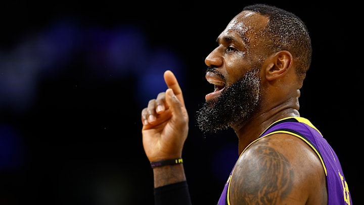 New Orleans Pelicans v Los Angeles Lakers