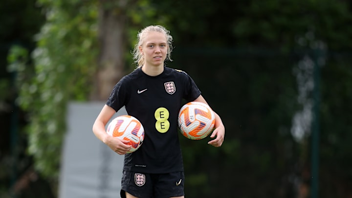 Esme Morgan has been called up for England for the first time since her leg fracture last September
