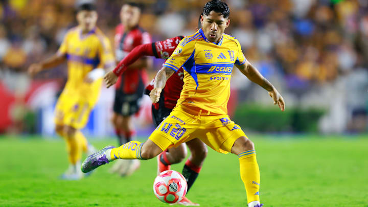 Tigres UANL v Atlas - Torneo Apertura 2025 Liga MX