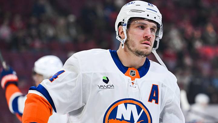 Mar 21, 2026; Montreal, Quebec, CAN; New York Islanders center Bo Horvat (14) looks on during warm-up before the game against the Montreal Canadiens at Bell Centre. Mandatory Credit: David Kirouac-Imagn Images Mar 21, 2026; Montreal, Quebec, CAN; New York Islanders center Bo Horvat (14) looks on during warm-up before the game against the Montreal Canadiens at Bell Centre. Mandatory Credit: David Kirouac-Imagn Images