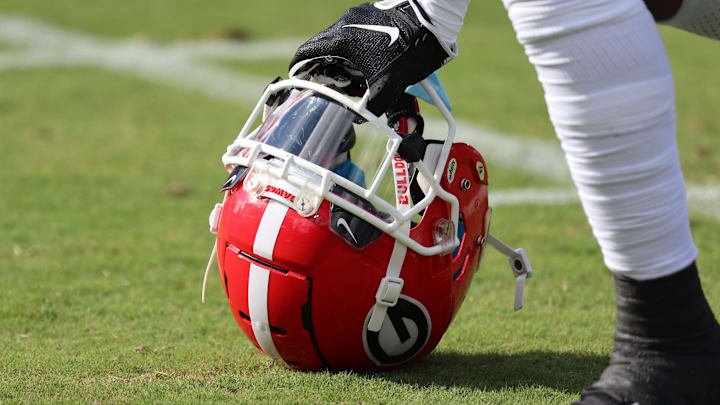 Oct 28, 2023; Jacksonville, Florida, USA; A detail view of a Georgia Bulldogs helmet prior to the game against the Florida Gators at EverBank Stadium. Mandatory Credit: Kim Klement Neitzel-Imagn Images