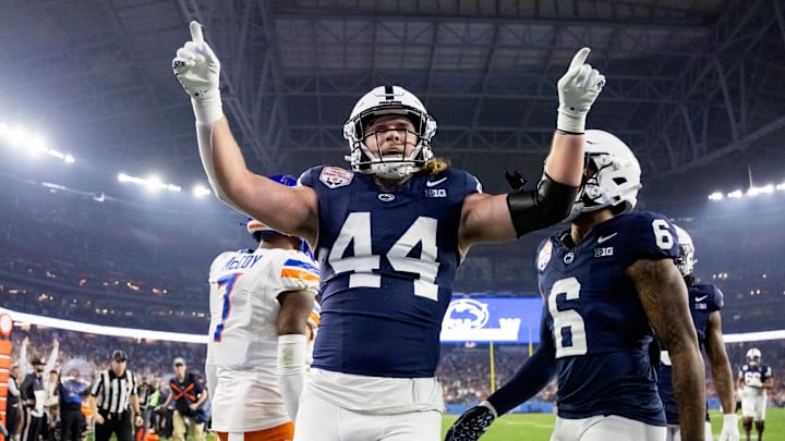 Dec 31, 2024; Glendale, AZ, USA; Penn State Nittany Lions tight end Tyler Warren (44) celebrates after scoring a touchdown against the Boise State Broncos in the Fiesta Bowl at State Farm Stadium. Dec 31, 2024; Glendale, AZ, USA; Penn State Nittany Lions tight end Tyler Warren (44) celebrates after scoring a touchdown against the Boise State Broncos in the Fiesta Bowl at State Farm Stadium.
