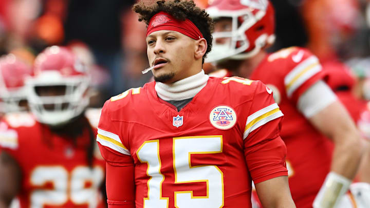 Kansas City Chiefs quarterback Patrick Mahomes (15) warms up before the game between the Cleveland Browns and the Chiefs at Huntington Bank Field.